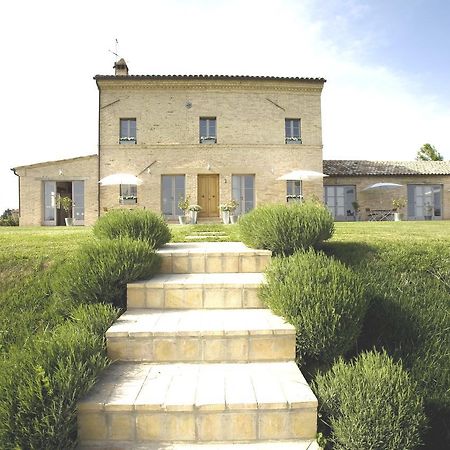 Montegiorgio Casa San Ruffino Bed & Breakfast エクステリア 写真