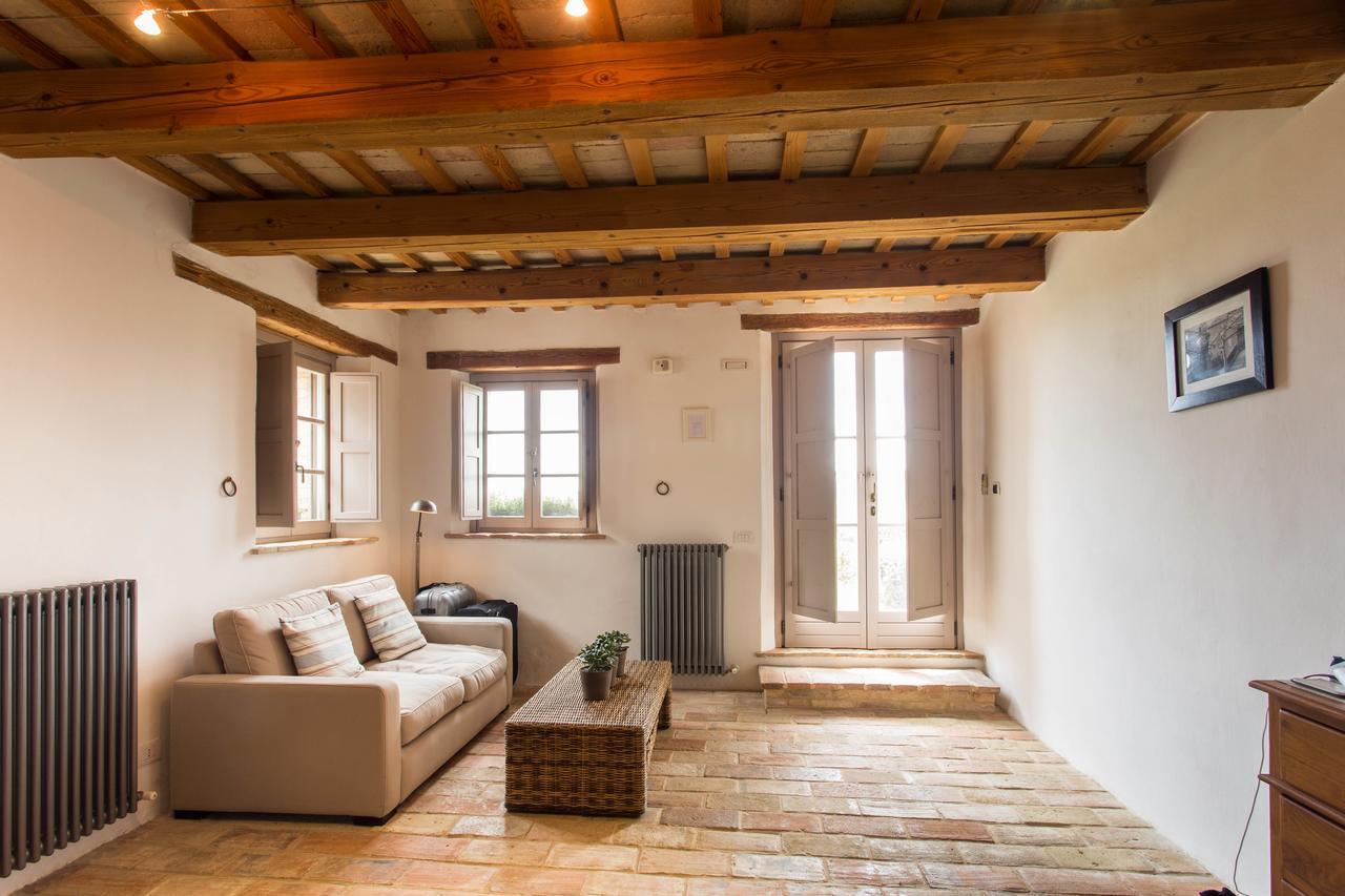 Montegiorgio Casa San Ruffino Bed & Breakfast エクステリア 写真
